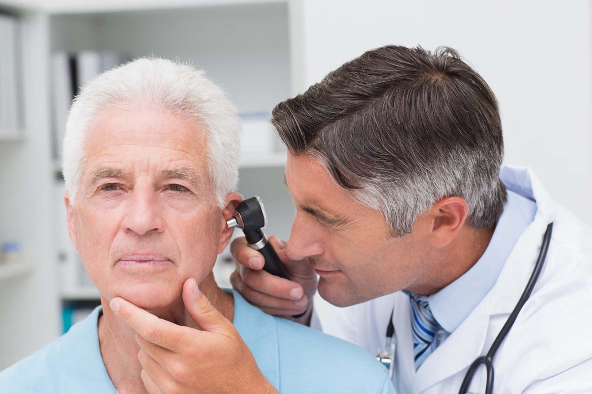 4 Signs That Now is the Time to See a Hearing Doctor